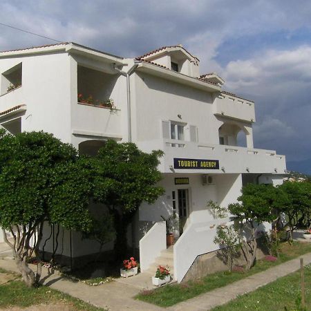 Apartments Aventura Baska For Relaxing Holidays Exterior photo